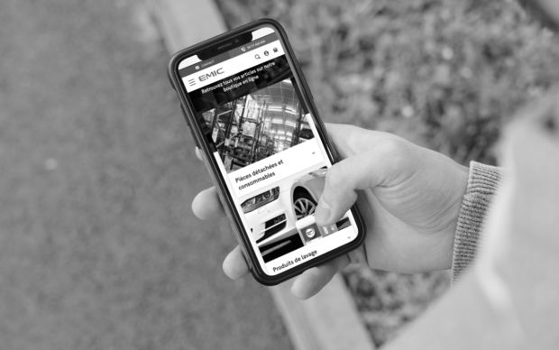 Mockup-eshop-2025